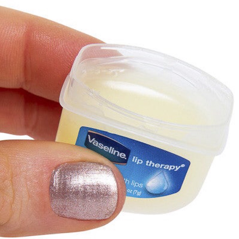 Dưỡng môi vaseline trắng 7g original